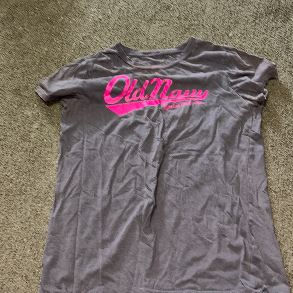 old navy nineteen ninety four t shirt